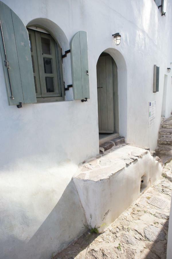 Villa Pyrgos Stone House Emporeiós Exterior foto